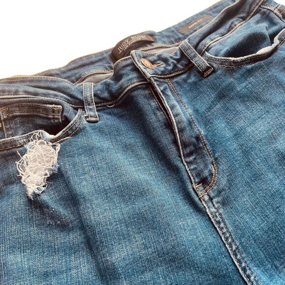 Judy Blue Capri Fit Distressed Ankle Skinny Jeans - Picture 11 of 16